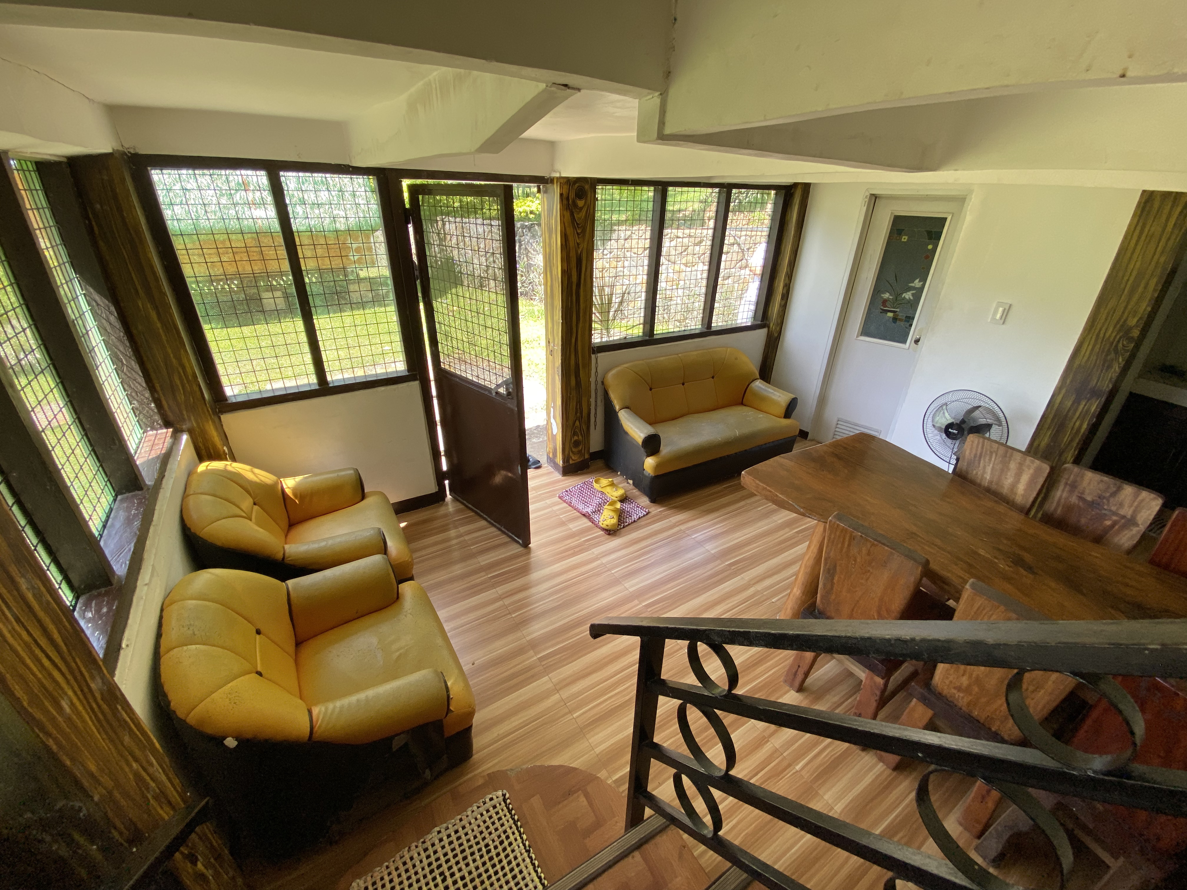 UP AND DOWN HOUSE view 3